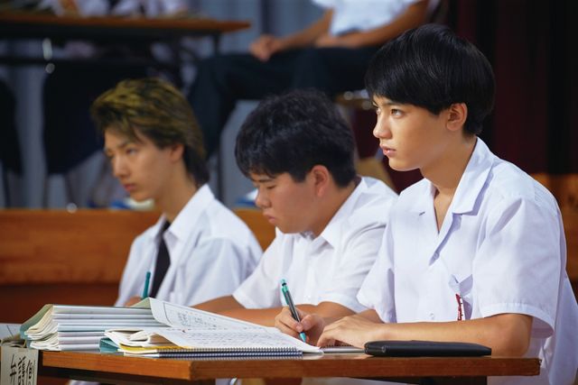 中学生が学校で裁判を繰り広げる!『ソロモンの偽証 後篇・裁判』フォトギャラリー