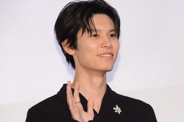 杉咲花、萩原利久ら黒スーツが超クール！『朽ちないサクラ』公開記念舞台挨拶（20枚目）