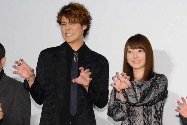 宮野真守＆花澤香菜がゴジラポーズ！映画『GODZILLA 怪獣惑星』公開記念舞台あいさつ（7枚目）