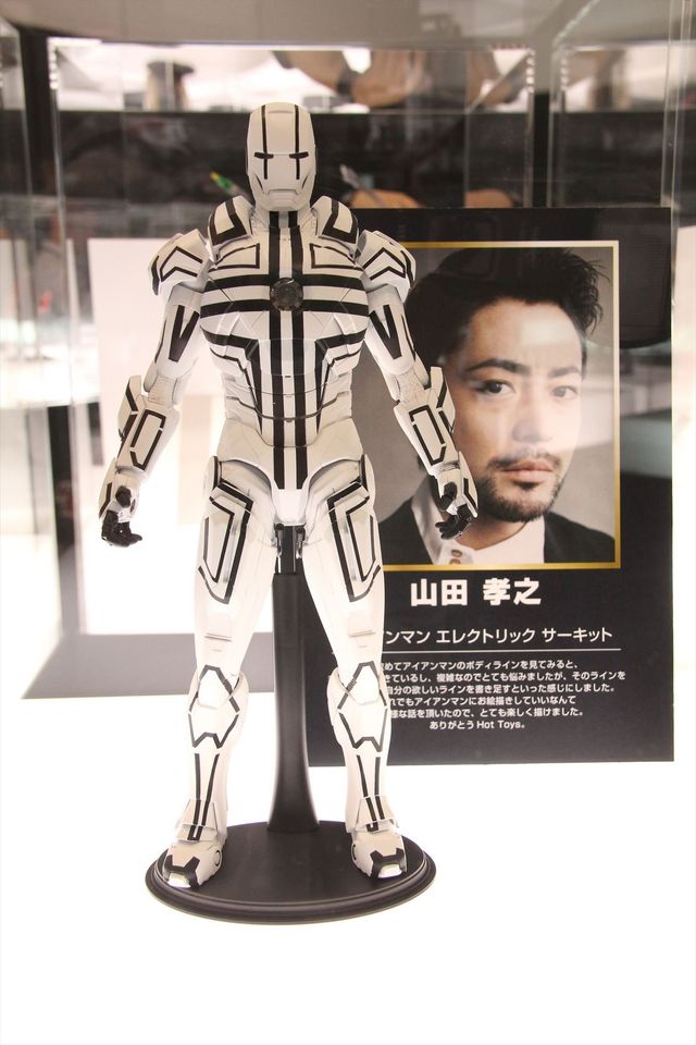 小島瑠璃子＆小林麻耶『アベンジャーズ』の魅力にドップリ！フォトギャラリー（27枚目）