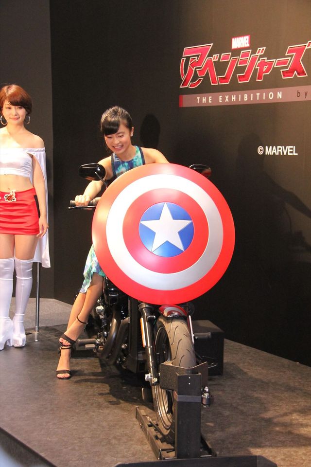 小島瑠璃子＆小林麻耶『アベンジャーズ』の魅力にドップリ！フォトギャラリー（42枚目）