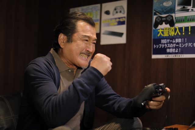 坂口健太郎＆吉田鋼太郎ダブル主演『劇場版　ファイナルファンタジーXIV 光のお父さん』撮影現場に潜入！（4枚目）