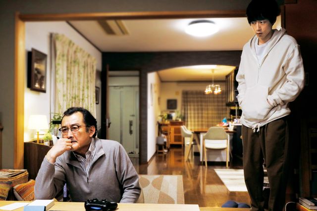 坂口健太郎＆吉田鋼太郎ダブル主演『劇場版　ファイナルファンタジーXIV 光のお父さん』撮影現場に潜入！（13枚目）