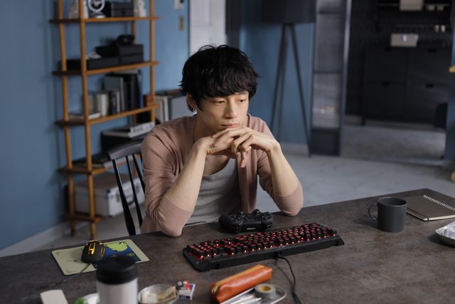 坂口健太郎＆吉田鋼太郎ダブル主演『劇場版　ファイナルファンタジーXIV 光のお父さん』撮影現場に潜入！（14枚目）