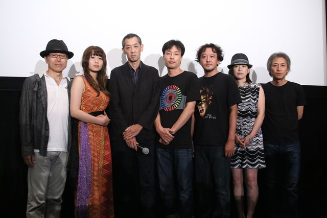 映画『モーニングセット、牛乳、春』初日舞台あいさつフォトギャラリー（6枚目）