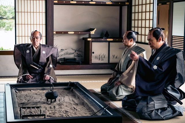 「べらぼう」“白眉毛”（石坂浩二）＆意次（渡辺謙）対立から共闘へ…（3枚目）