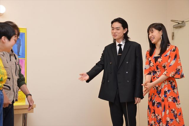 菅田将暉＆土屋太鳳、吉本新喜劇の出演に密着！ズッコケから大爆笑まで！（2枚目）