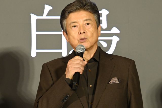 松村北斗、今田美桜ら東野圭吾原作『白鳥とコウモリ』完成披露オープニングセレモニーの様子（37枚目）