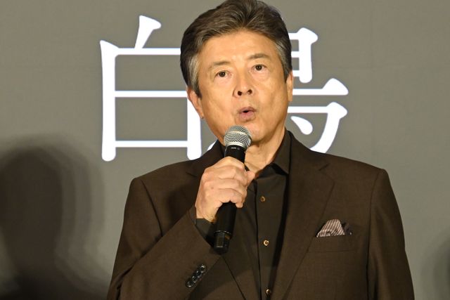 松村北斗、今田美桜ら東野圭吾原作『白鳥とコウモリ』完成披露オープニングセレモニーの様子（39枚目）