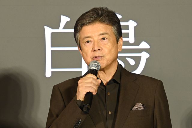 松村北斗、今田美桜ら東野圭吾原作『白鳥とコウモリ』完成披露オープニングセレモニーの様子（41枚目）