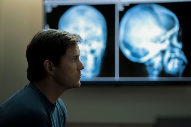 陰謀の予感…「ターミナル・リスト」場面写真：フォトギャラリー