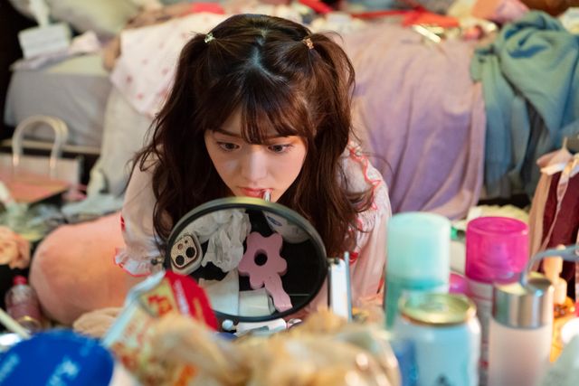 松村沙友理がパパ活女子に『ずっと独身でいるつもり？』場面カット：フォトギャラリー