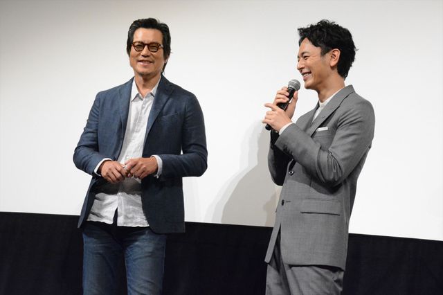 豊川悦司「ブッキーが大好き！」妻夫木聡と仲良しショット『パラダイス・ネクスト』ジャパンプレミア（4枚目）