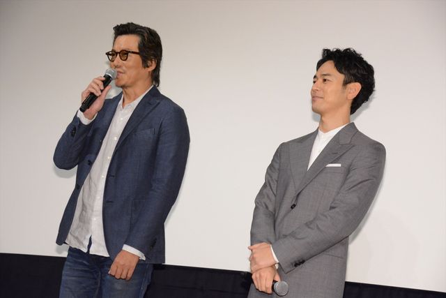 豊川悦司「ブッキーが大好き！」妻夫木聡と仲良しショット『パラダイス・ネクスト』ジャパンプレミア（7枚目）