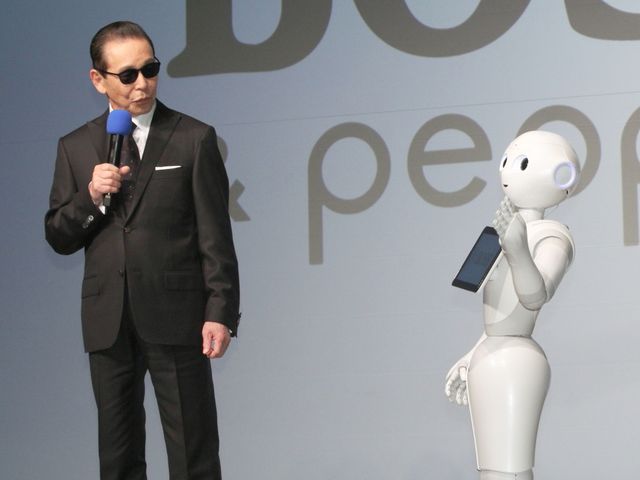 タモリとPepperが共演！フォトギャラリー（3枚目）