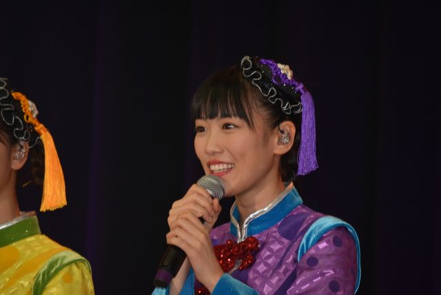 ももクロがサプライズ登場！歌って踊って女子高生から大歓声（6枚目）