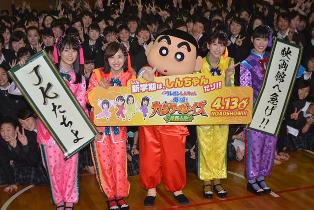 ももクロがサプライズ登場！歌って踊って女子高生から大歓声（19枚目）