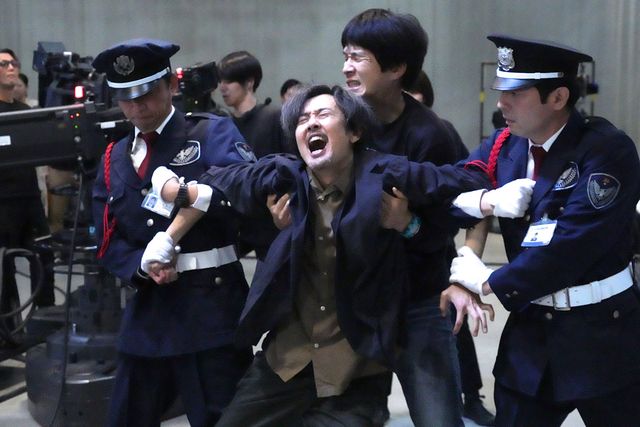 「エルピス－希望、あるいは災い－」最終話の場面カット：フォトギャラリー