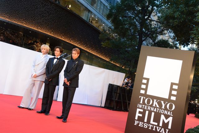 川村壱馬、RIKU、吉野北人がかっこいい正装で登場（6枚目）