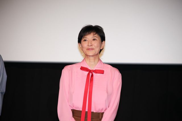 15年ぶり映画出演の菊川怜、元気いっぱいの姿『種まく旅人～醪のささやき～』公開記念舞台挨拶（4枚目）
