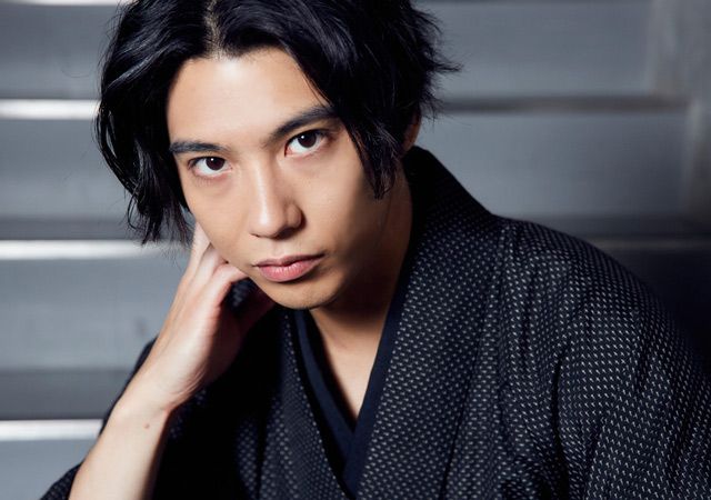 目力最強説！目が離せない【賀来賢人インタビューカット集】（2枚目）