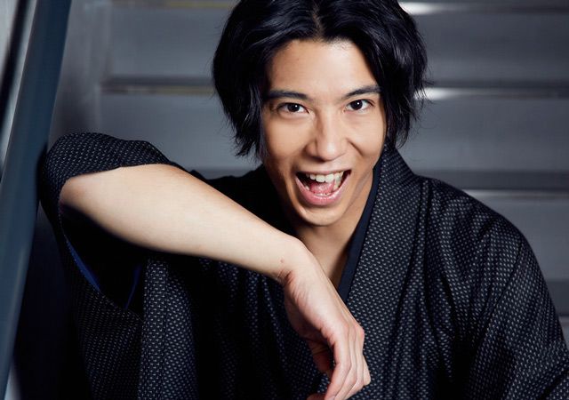 目力最強説！目が離せない【賀来賢人インタビューカット集】（3枚目）