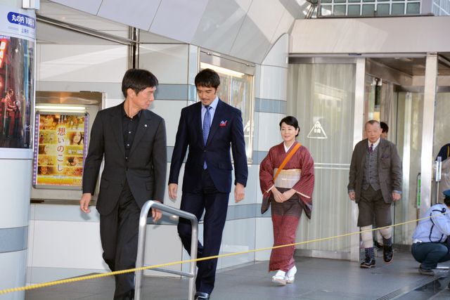 吉永小百合、阿部寛らが銀座で餅つき！フォトギャラリー（2枚目）