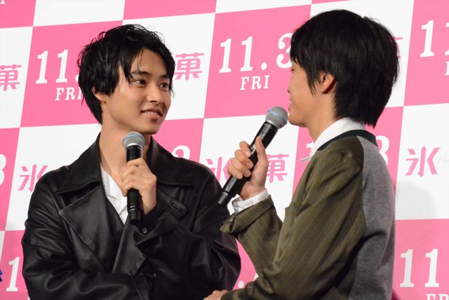 山崎賢人＆岡山天音、仲良すぎ！ラブラブな『氷菓』イベント（10枚目）