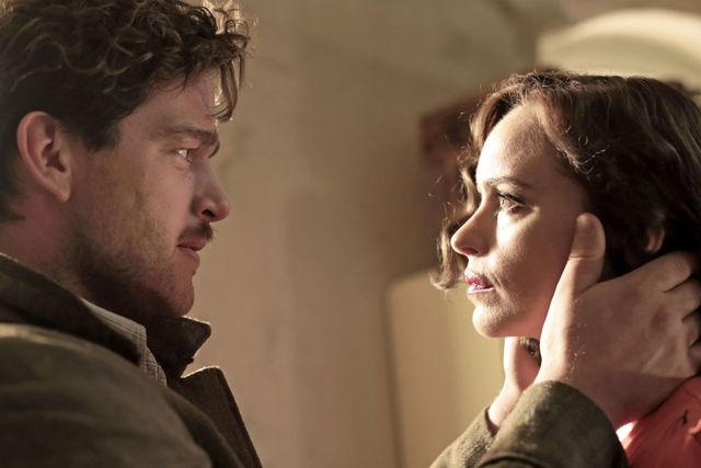 ナチスの強制収容所から生還し、自分を“演じる”ユダヤ人女性の衝撃作フォトギャラリー（2枚目）