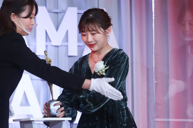 生田斗真、黒木華、佐藤健、伊藤沙莉ら「東京ドラマアウォード2020」授賞式（14枚目）