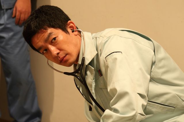 加瀬亮＆戸田恵梨香『SPEC』以来3年ぶり共演「この街の命に」ギャラリー（2枚目）