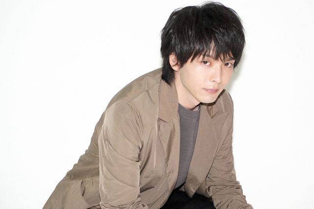 中村倫也の引き込まれる魅力！映画『ハケンアニメ！』インタビューカット：フォトギャラリー