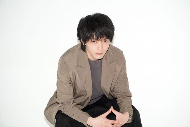 中村倫也の引き込まれる魅力！映画『ハケンアニメ！』インタビューカット（6枚目）