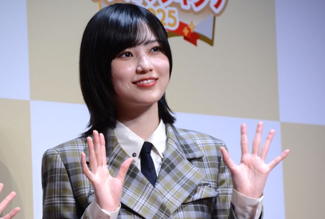 かわいすぎ！櫻坂46松田里奈・森田ひかる・谷口愛季・中嶋優月・的野美青がアニラン授賞式登場！（4枚目）