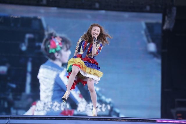 「AKB48単独＆グループ 春コン in 国立競技場 ～思い出は全部ここに捨てていけ!～」初日フォトギャラリー（7枚目）