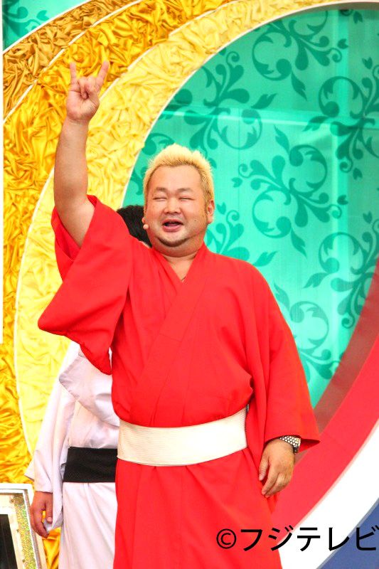 ミタパンもショートパンツ姿で出席！「THE MANZAI in お台場合衆国」フォトギャラリー（10枚目）