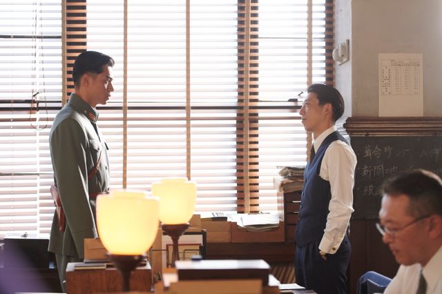 衣装や美術も魅力的！蒼井優『スパイの妻』場面写真＜10枚＞（7枚目）