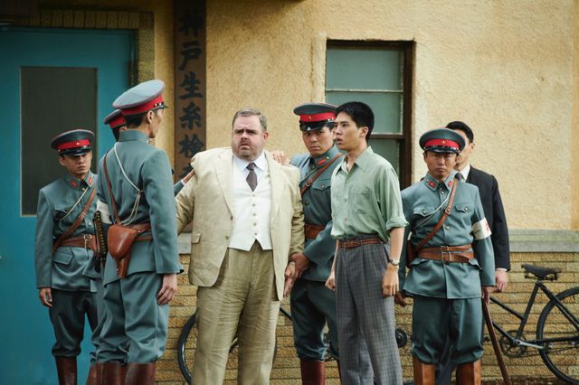 衣装や美術も魅力的！蒼井優『スパイの妻』場面写真＜10枚＞（9枚目）