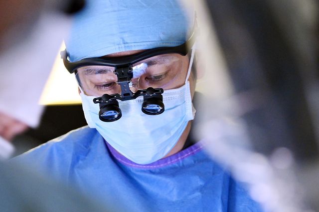 渡海先生登場！「ブラックペアン2」【第9話場面写真】（11枚目）