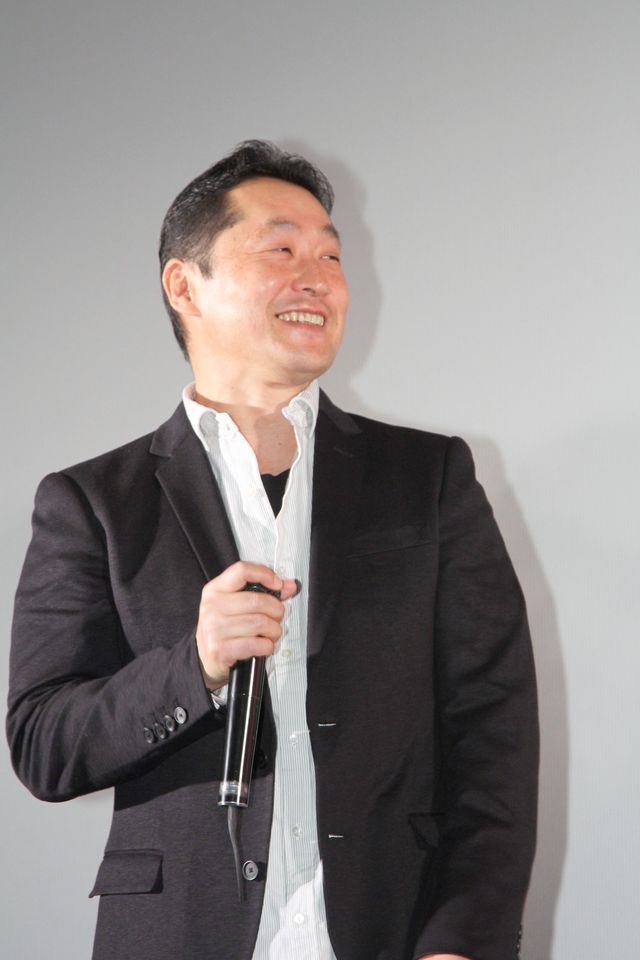 芳賀優里亜、フルヌード挑戦で涙…映画『赤×ピンク』初日舞台あいさつフォトギャラリー（7枚目）