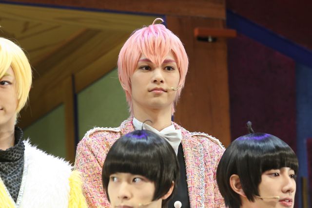 人気キャスト勢ぞろい！舞台「おそ松さん on STAGE ～SIX MEN’S SHOW TIME 2～」東京ゲネプロ＆囲み（2枚目）