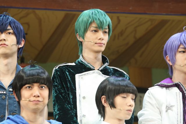 人気キャスト勢ぞろい！舞台「おそ松さん on STAGE ～SIX MEN’S SHOW TIME 2～」東京ゲネプロ＆囲み（5枚目）