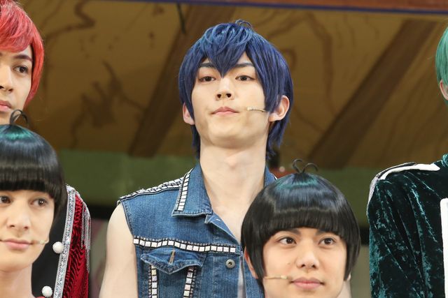 人気キャスト勢ぞろい！舞台「おそ松さん on STAGE ～SIX MEN’S SHOW TIME 2～」東京ゲネプロ＆囲み（6枚目）