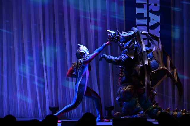 ガイアSSV対キングオブモンス、ティガ＆ダイナも登場！「ウルトラマンガイア」25周年イベント（ヒーローショー編）：フォトギャラリー