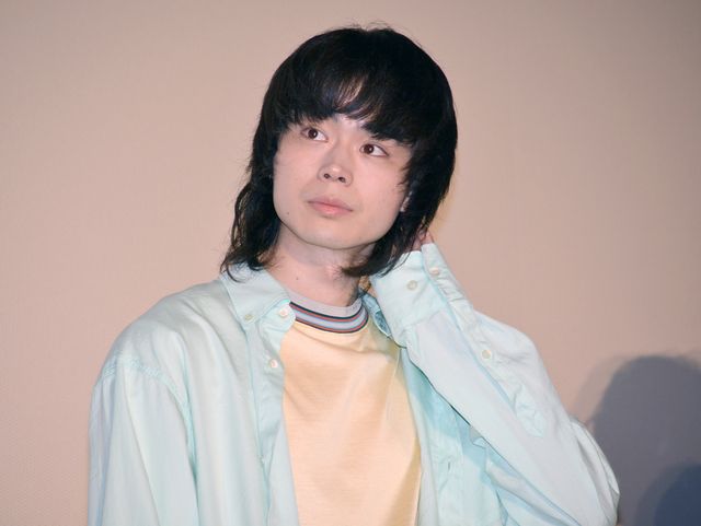 菅田将暉＆土屋太鳳がお客さんを出迎え！『となりの怪物くん』初日舞台あいさつ（4枚目）