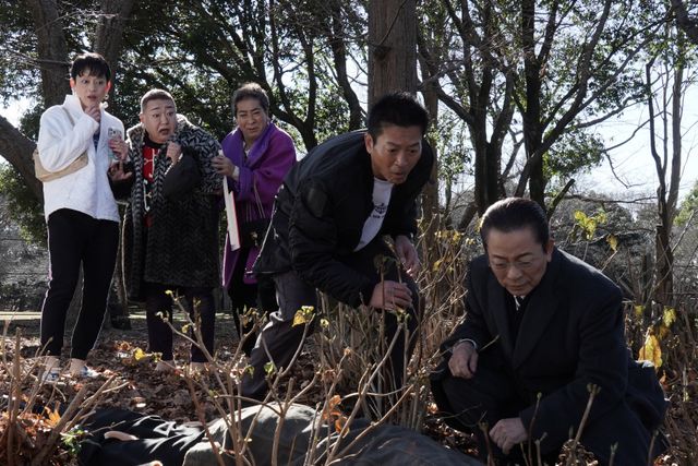 作家夫妻が抱える、危険な秘密…「相棒season21」第15話「薔薇と髭と菫たち」（6枚目）