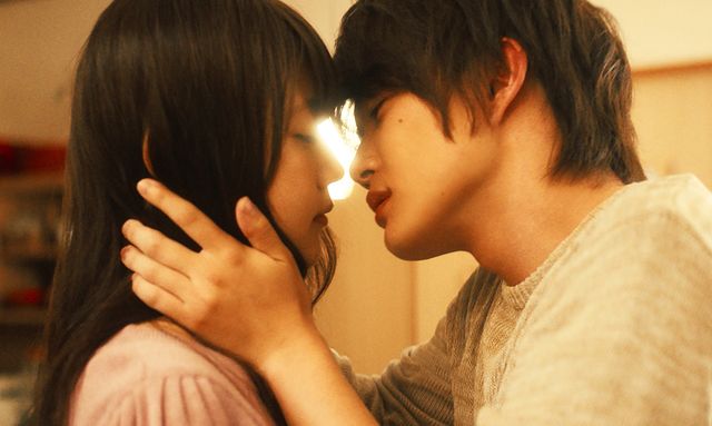 神木隆之介＆有村架純が見つめ合う！『フォルトゥナの瞳』場面写真（4枚目）