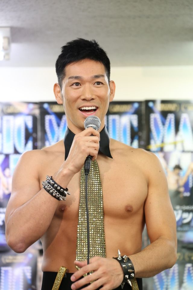 レイザーラモン、懲りずに脱ぐ！フォトギャラリー（3枚目）