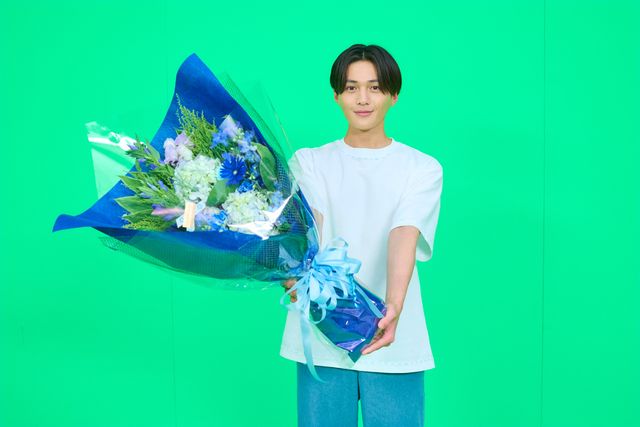 飯沼愛＆八木勇征クランクアップの様子2バージョン「南くんが恋人!?」（3枚目）