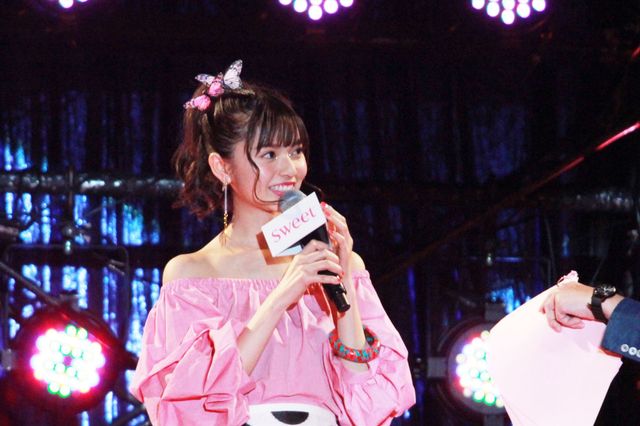 乃木坂46・齋藤飛鳥、ポップな衣装で魅了！（3枚目）